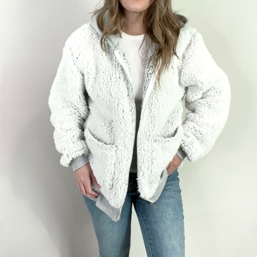 HUDSON GRAY fuzzy teddy bear Oversized zip up Hoodie Jacket size Small